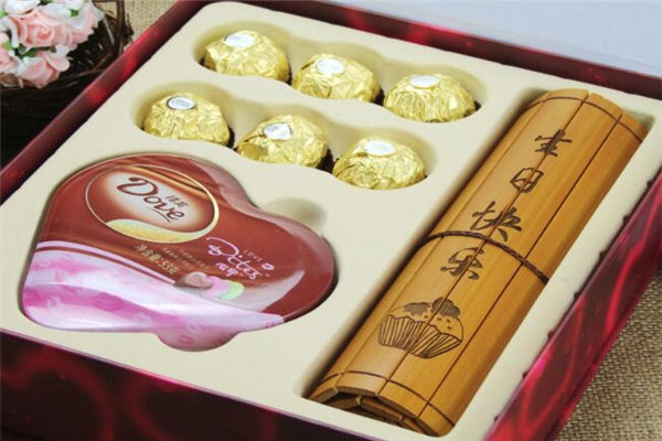 畢業(yè)禮物送什么好，送女生畢業(yè)禮物排行榜?