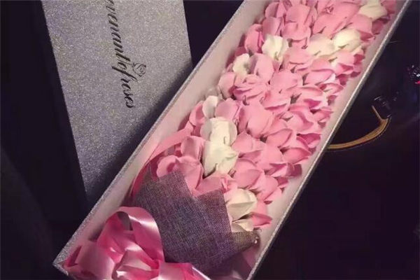 送女生什么生日禮物比較好，送女生生日禮物