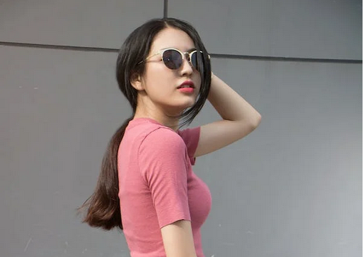 扒一扒！男人對(duì)啥樣的情人不放手？ 還不趕緊來看看！