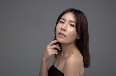 男人是怎么看待吃醋的女人的？揭秘他們對吃醋女人的真實看法